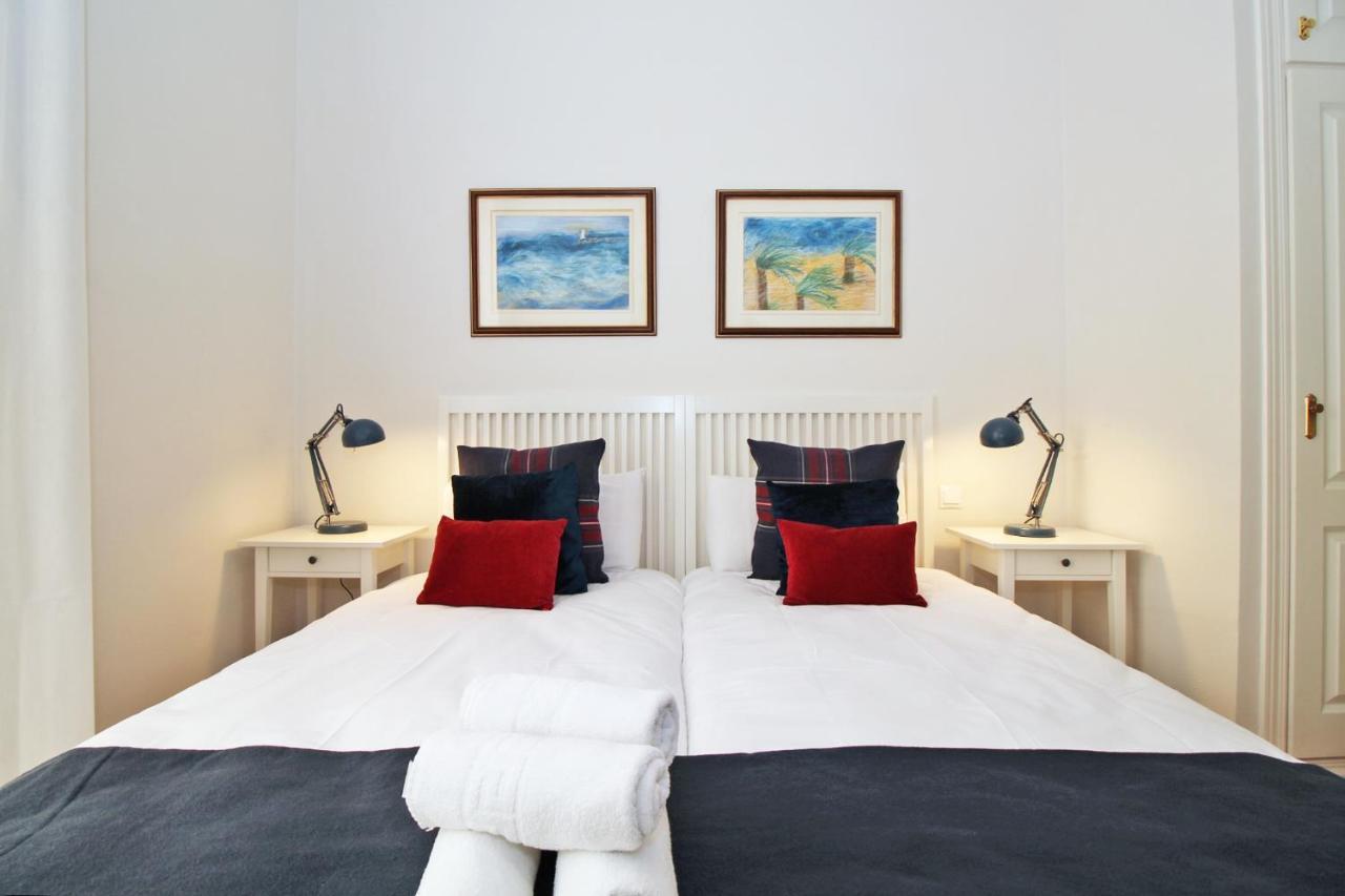 Апартаменты Del Parque Flats - Premium - Maestre Малага Экстерьер фото